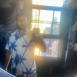 Meet your Posher, Minhaj